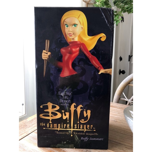 Rare Buffy the Vampire Slayer Maquette Statue - Picture 7 of 9